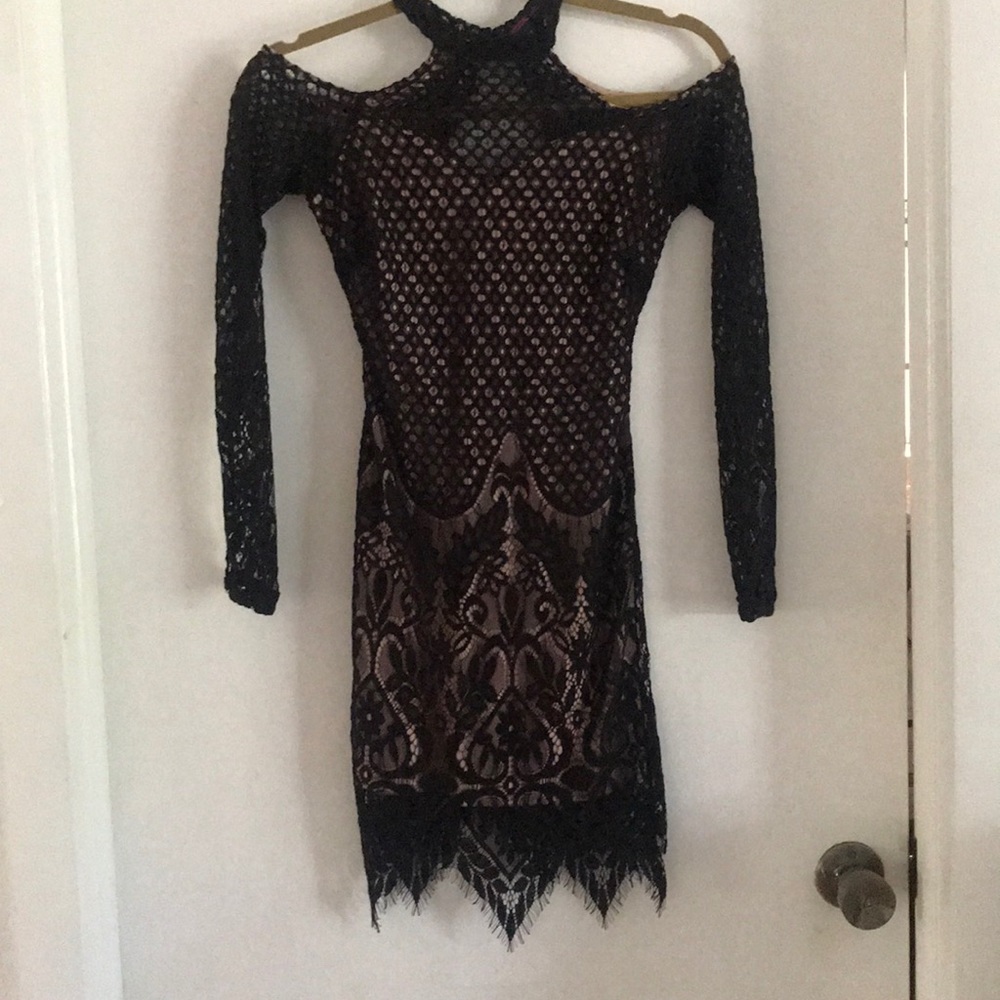 Off the shoulder, sexy lace dress